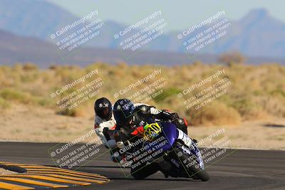 media/Oct-29-2022-CVMA (Sat) [[14c0aa3b66]]/Race 9 Amateur Supersport Middleweight/